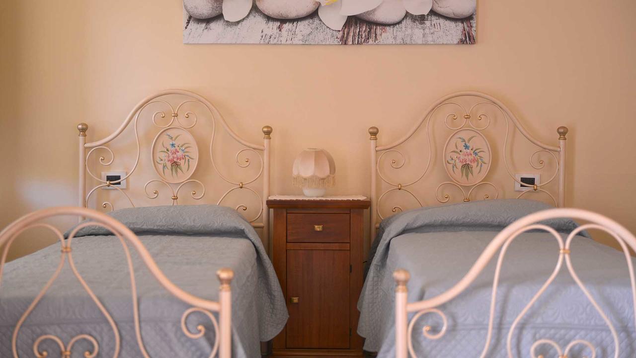 Bed and Breakfast La Locanda Francigena Лукка Екстер'єр фото