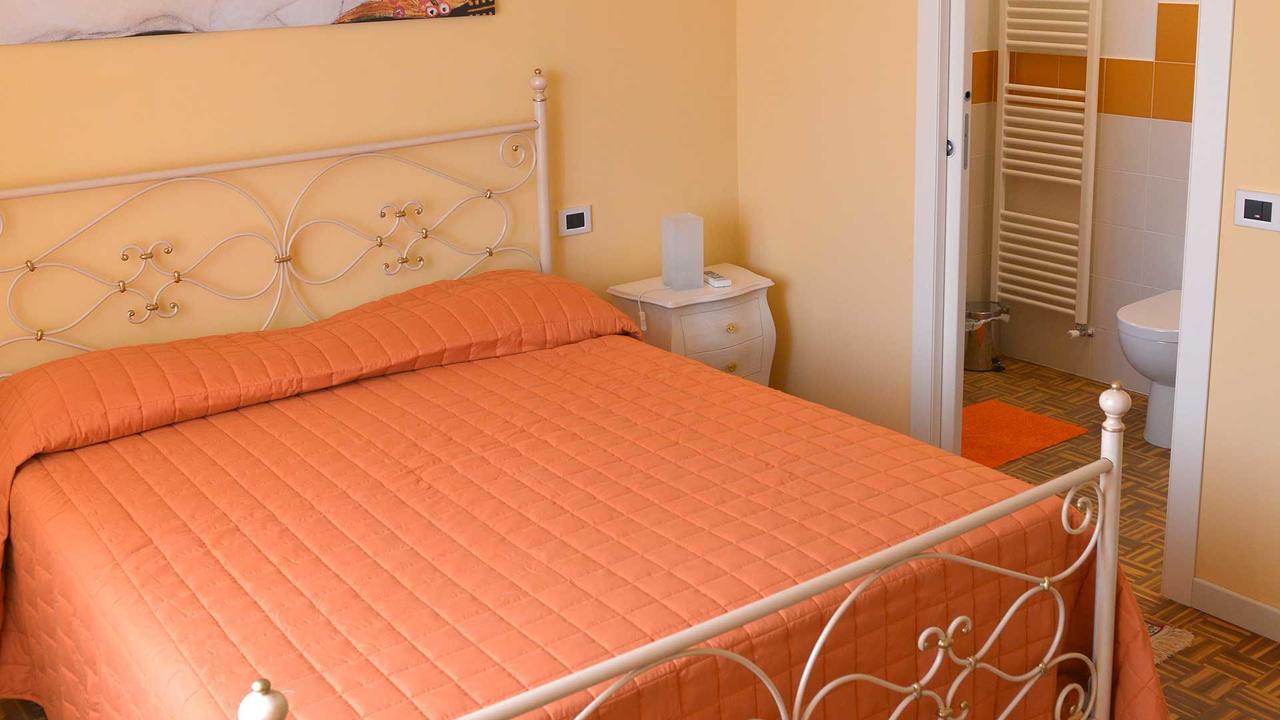 Bed and Breakfast La Locanda Francigena Лукка Екстер'єр фото